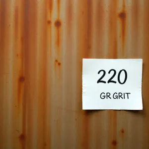 Jaki papier ścierny do metalu przed malowaniem